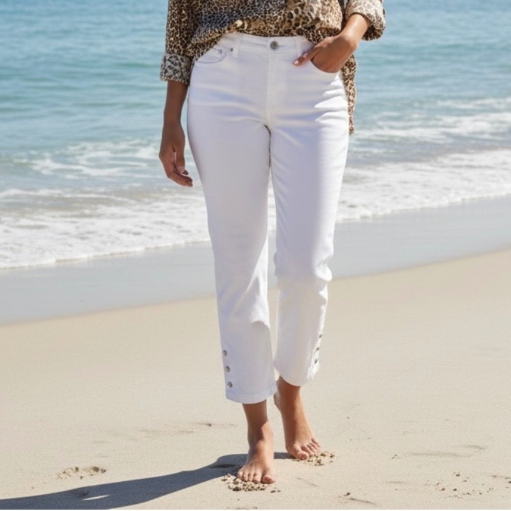 White Pull-On Crop Jeans Snap Button Hem Womens Sz 12 Coastal Nautical Resort